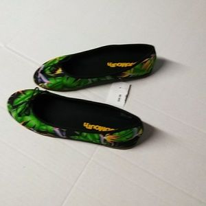 Loudmouth ladies flat shoes